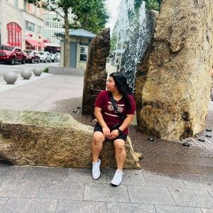 Meet your Posher, Maritza